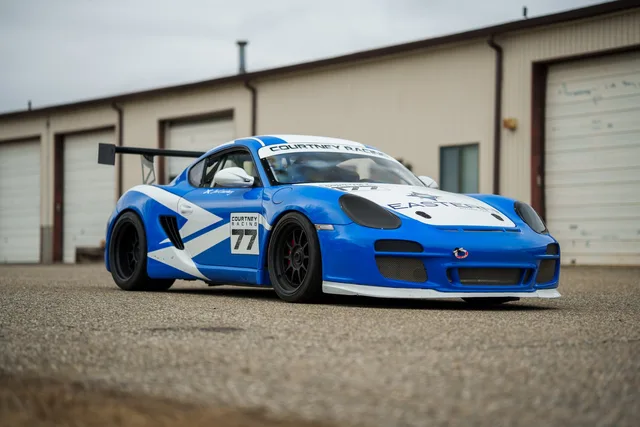 2007 Porsche Cayman Race Car photo 3