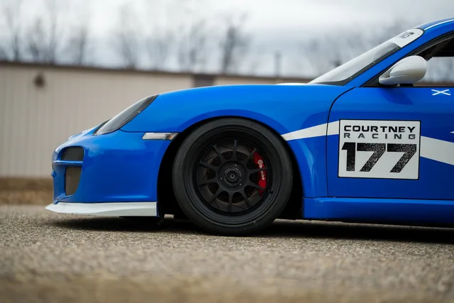 2007 Porsche Cayman Race Car photo 2