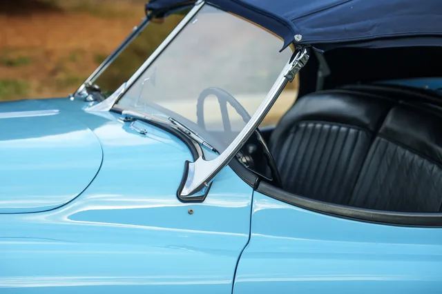 1954 Jaguar XK140 MC Roadster photo 10