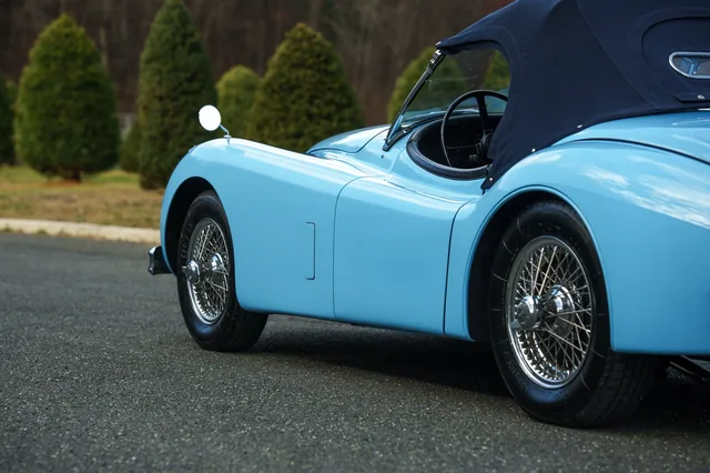 1954 Jaguar XK140 MC Roadster photo 11