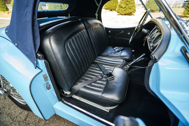 1954 Jaguar XK140 MC Roadster photo 9