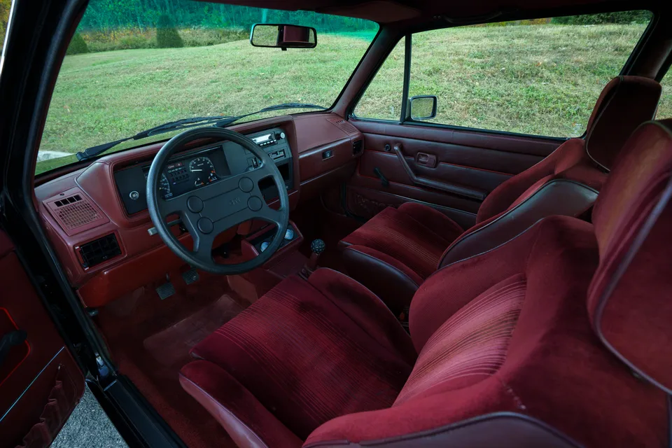 1983 Volkswagen Rabbit GTI — Cockpit overview