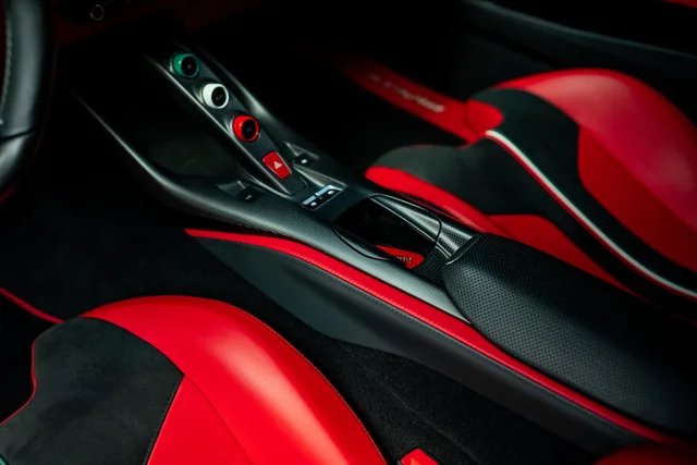 2023 Ferrari 812 GTS photo 30