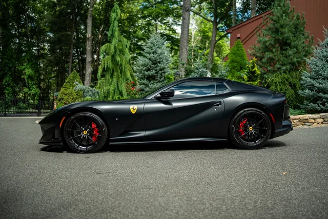 2023 Ferrari 812 GTS photo 6