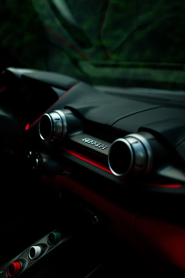 2023 Ferrari 812 GTS photo 34