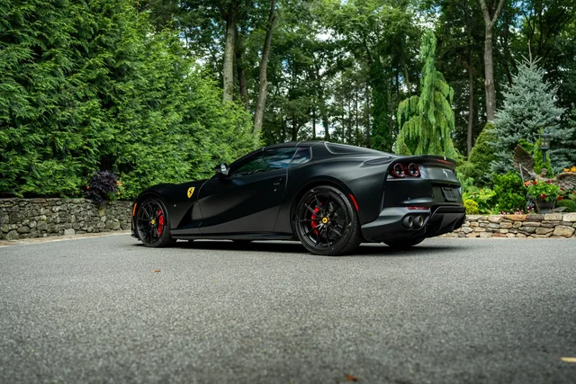 2023 Ferrari 812 GTS photo 2