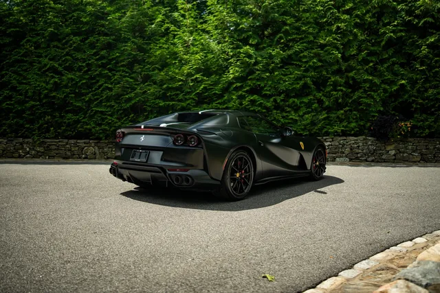 2023 Ferrari 812 GTS photo 4